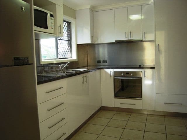 39 Andergrove Road, ANDERGROVE QLD 4740, Andergrove - Thumbnail 2