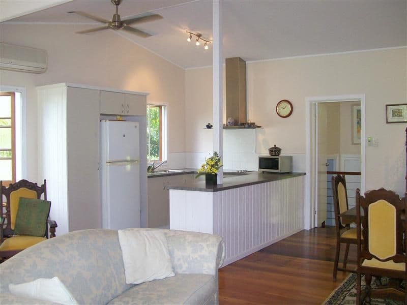 23 Feldt Street, FLYING FISH POINT QLD 4860, Flying Fish Point - Thumbnail 5