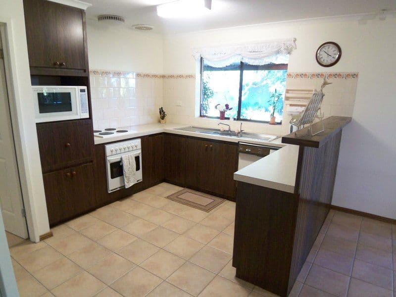 16 Gladman Close, HILLBANK SA 5112, Hillbank - Thumbnail 6