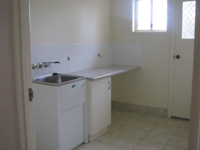 2 Matthew Court, CROWS NEST QLD 4355, Crows Nest - Thumbnail 6