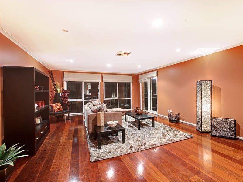 5 Silverdale Rise, BUNDOORA VIC 3083, Bundoora - Thumbnail 2