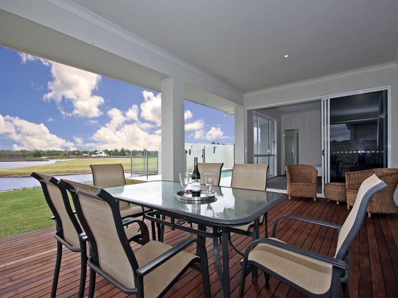 62 Rushcutter Avenue, OXENFORD QLD 4210, Oxenford - Thumbnail 2