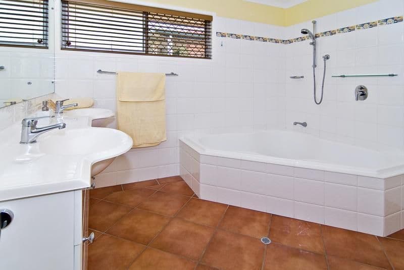 10 Stumm Street, STAFFORD QLD 4053, Stafford - Thumbnail 8