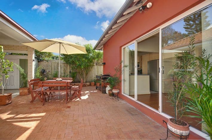 136 Eastern Valley Way, WILLOUGHBY NSW 2068, Willoughby East - Thumbnail 2