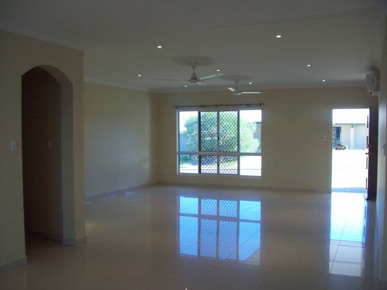 16  Kyabra Street, FARRAR NT 0830, Farrar - Thumbnail 2