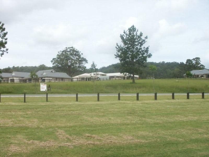 26 Lagoon Park, MAUDSLAND QLD 4210, Maudsland - Thumbnail 4