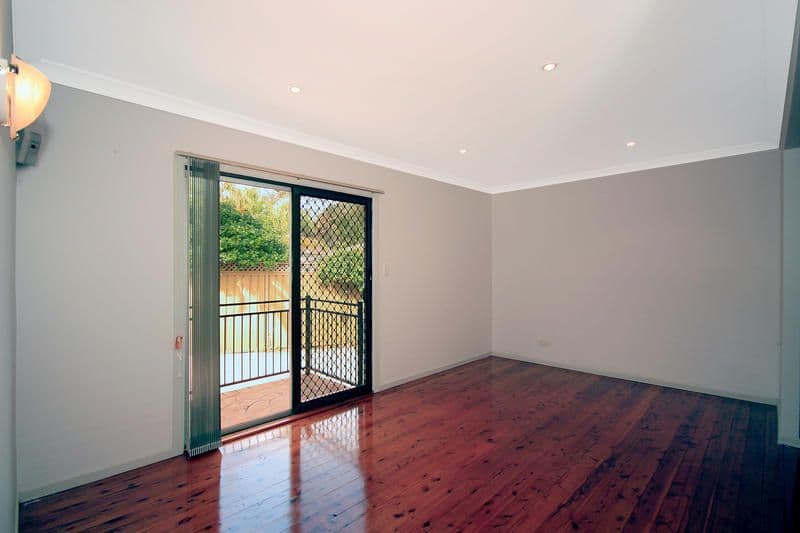 7 Raymond Place, ENGADINE NSW 2233, Engadine - Thumbnail 2