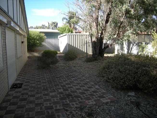 3 Messines Court, GREENMOUNT WA 6056, Greenmount - Thumbnail 4