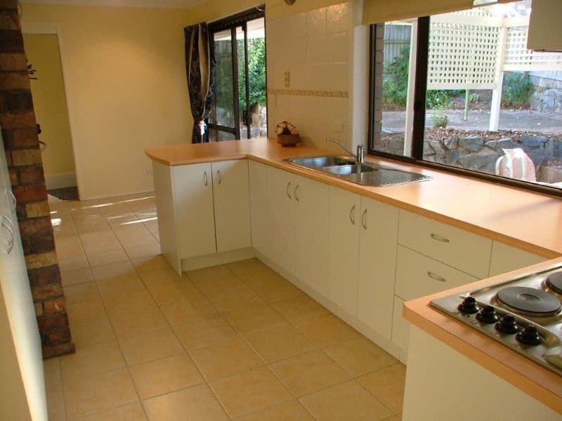 20 Knightsbridge Crescent, ROCHEDALE SOUTH QLD 4123, Rochedale South - Thumbnail 6