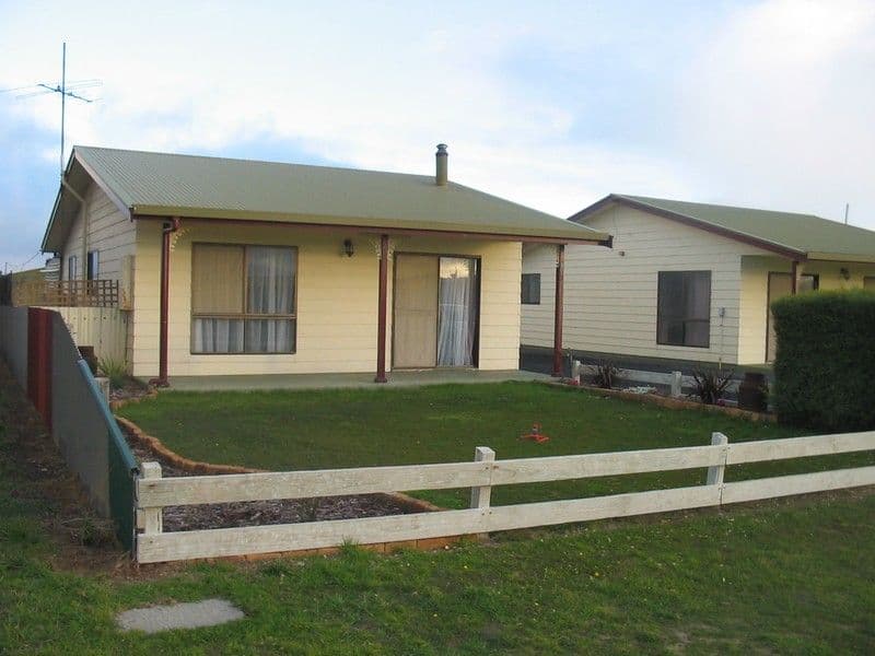 1/16 Livingston Street, BLACKFELLOWS CAVES SA 5291, Blackfellows Caves - Image 1