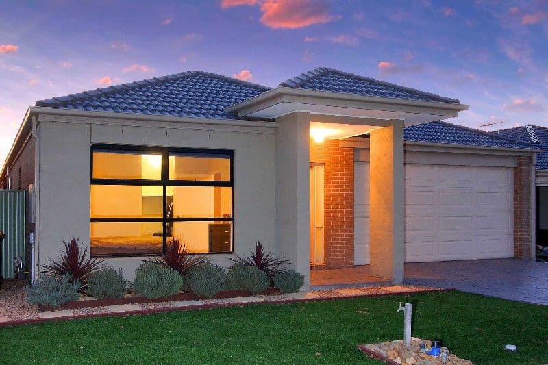 24 Botanical Drive, CAROLINE SPRINGS VIC 3023, Caroline Springs - Thumbnail 2