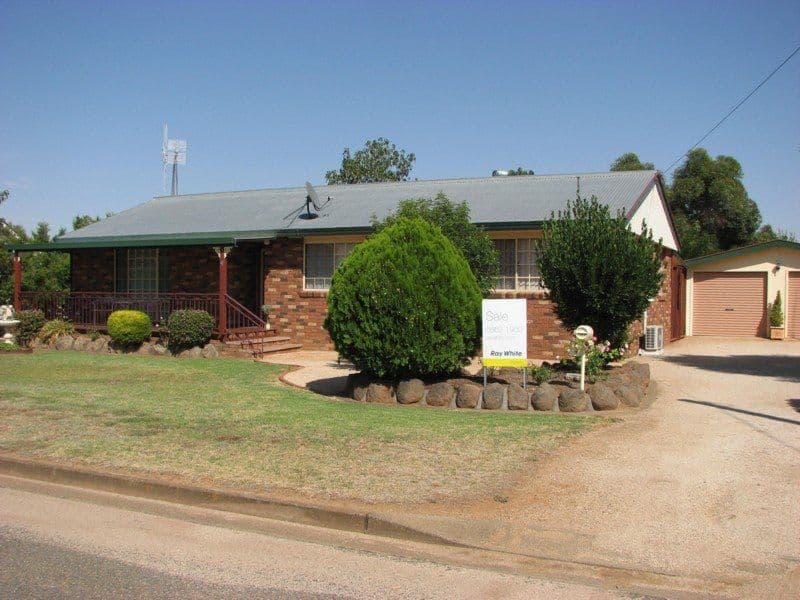 9 Wilbe Street, EUGOWRA NSW 2806, Eugowra - Image 1