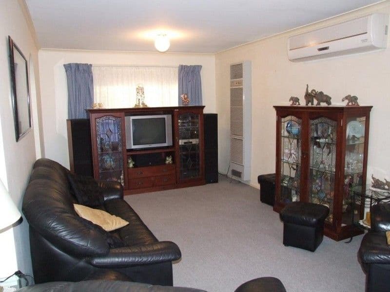 11 Santander Drive, PARALOWIE SA 5108, Paralowie - Thumbnail 2