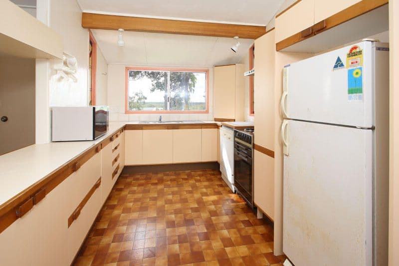 21 Mongabarra Street, BRACKEN RIDGE QLD 4017, Bracken Ridge - Thumbnail 5