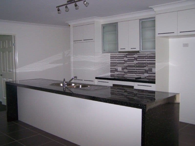 6 Apollo Court, YEPPOON QLD 4703, Yeppoon - Thumbnail 2