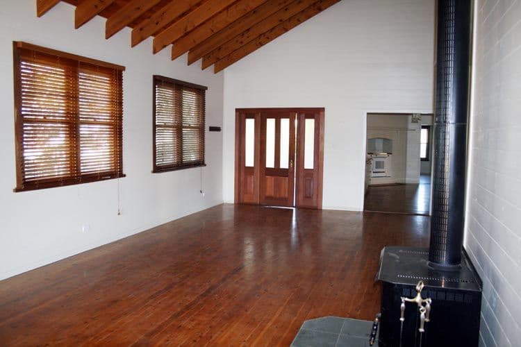 21 Mont Street, YASS NSW 2582, Yass - Thumbnail 2