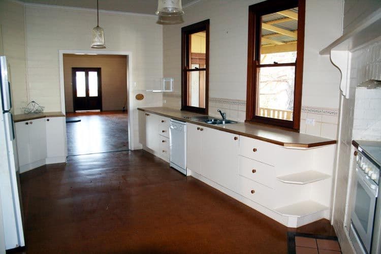 21 Mont Street, YASS NSW 2582, Yass - Thumbnail 3
