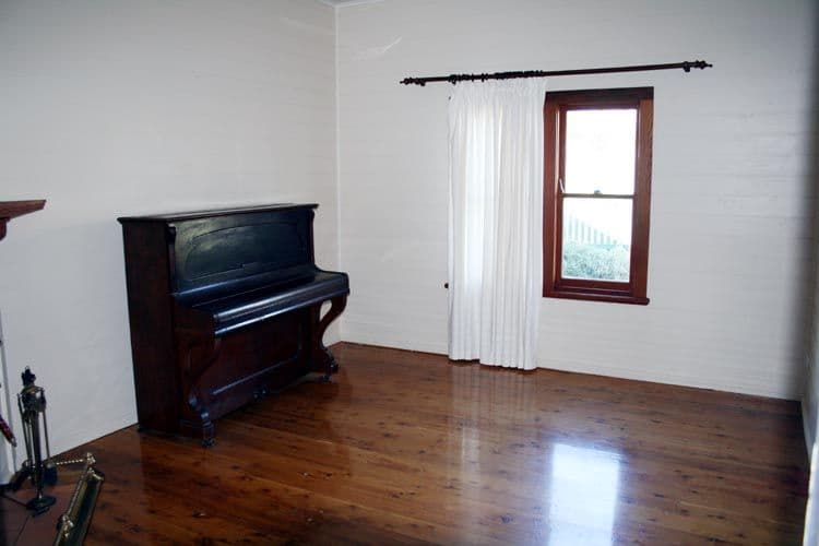 21 Mont Street, YASS NSW 2582, Yass - Thumbnail 4