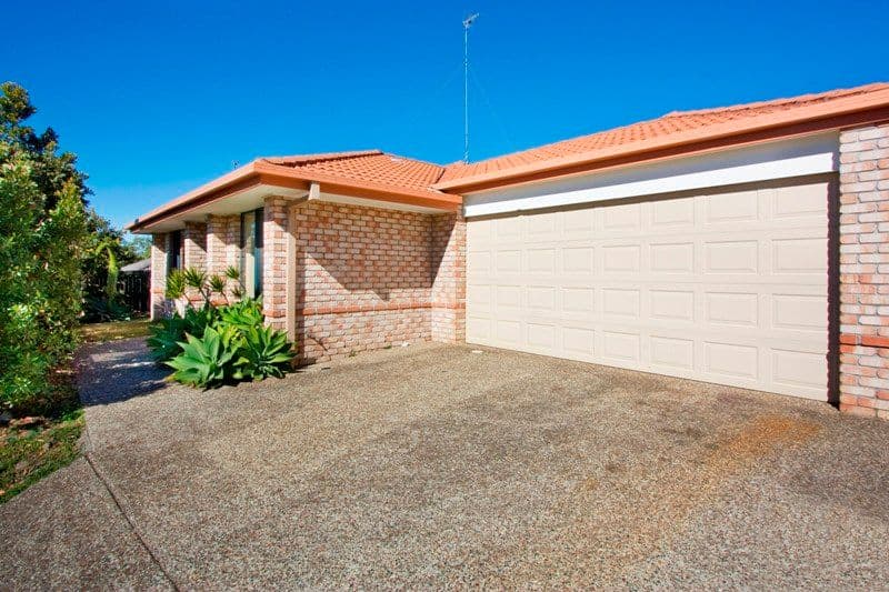 8 Sirec Way, BURLEIGH HEADS QLD 4220, Burleigh Heads - Thumbnail 2