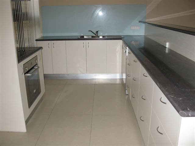 42 Gillespie Street, WEETANGERA ACT 2614, Weetangera - Thumbnail 2