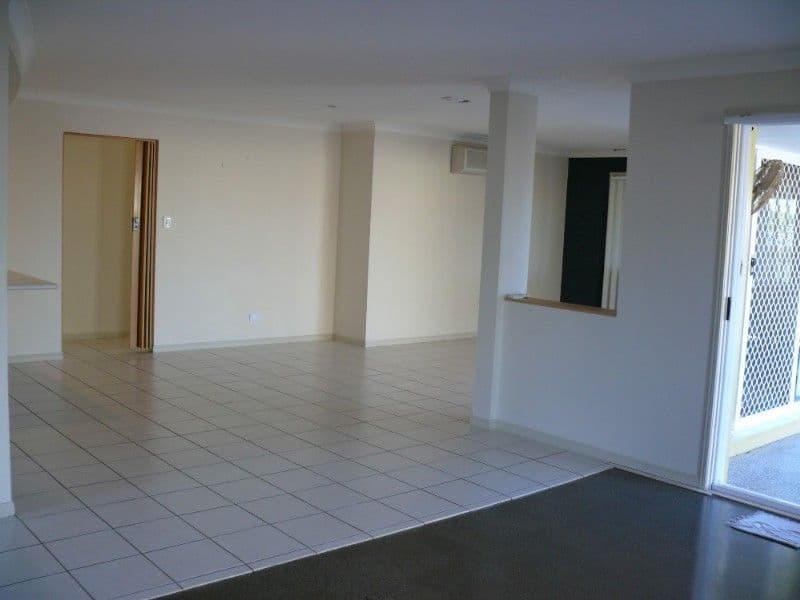 28A Rivermeadows Drive, UPPER COOMERA QLD 4209, Upper Coomera - Thumbnail 6