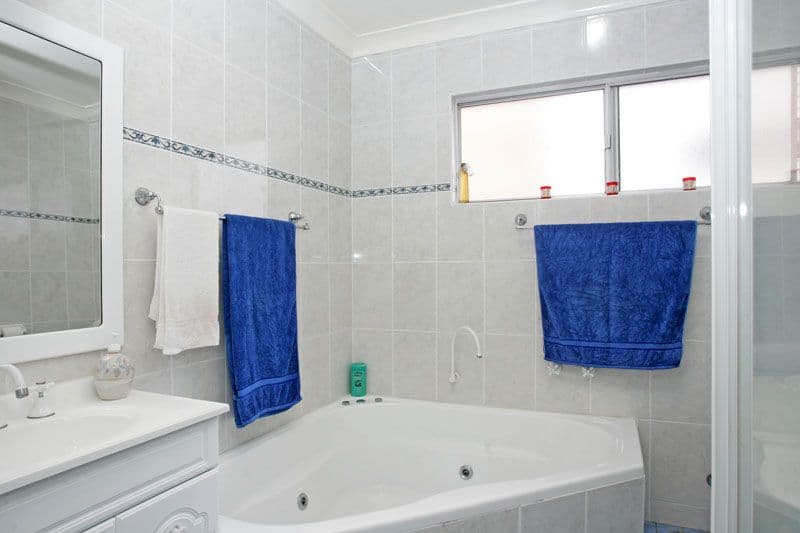 17 Rays Road, BATEAU BAY NSW 2261, Bateau Bay - Thumbnail 7
