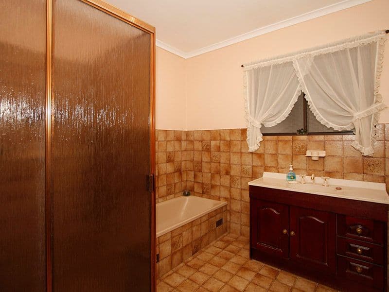 4 Toledo Way, REYNELLA EAST SA 5161, Reynella East - Thumbnail 8