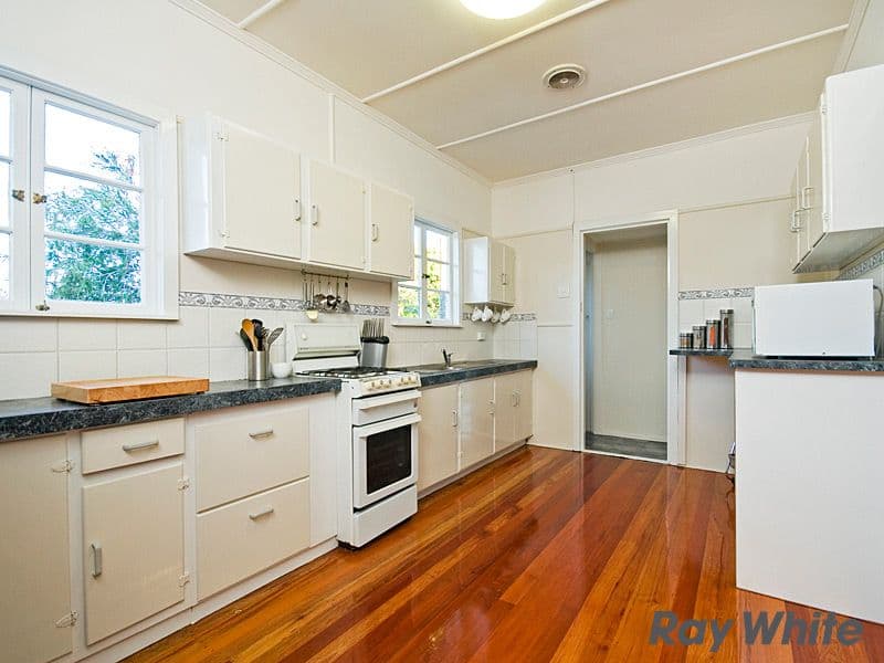53 Nundah Street, KEDRON QLD 4031, Kedron - Thumbnail 3