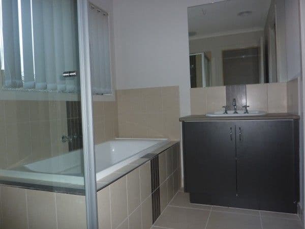  31-35  Brunnings Road, CARRUM DOWNS VIC 3201, Carrum Downs - Thumbnail 4