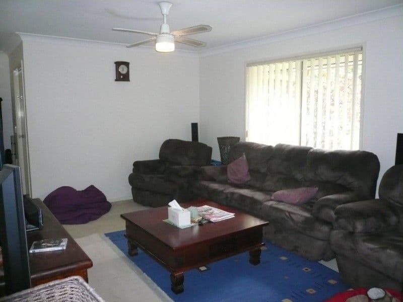 4 White Cap Close, PACIFIC PINES QLD 4211, Pacific Pines - Thumbnail 3