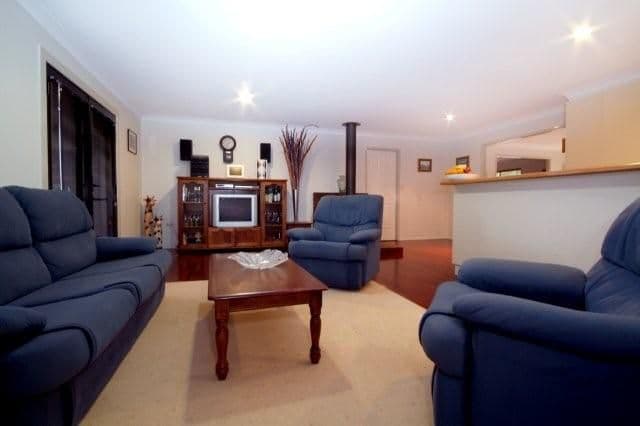 6 Loveday Street, RANGEVILLE QLD 4350, Rangeville - Thumbnail 3