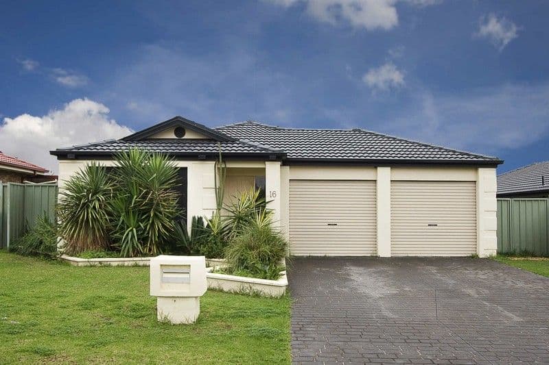 16 Winna Place, GLENMORE PARK NSW 2745, Glenmore Park - Image 1