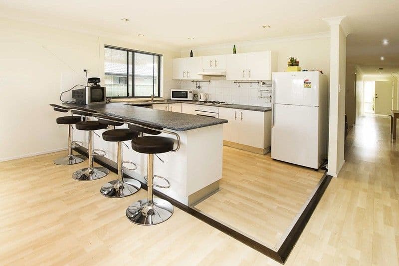 16 Winna Place, GLENMORE PARK NSW 2745, Glenmore Park - Thumbnail 5