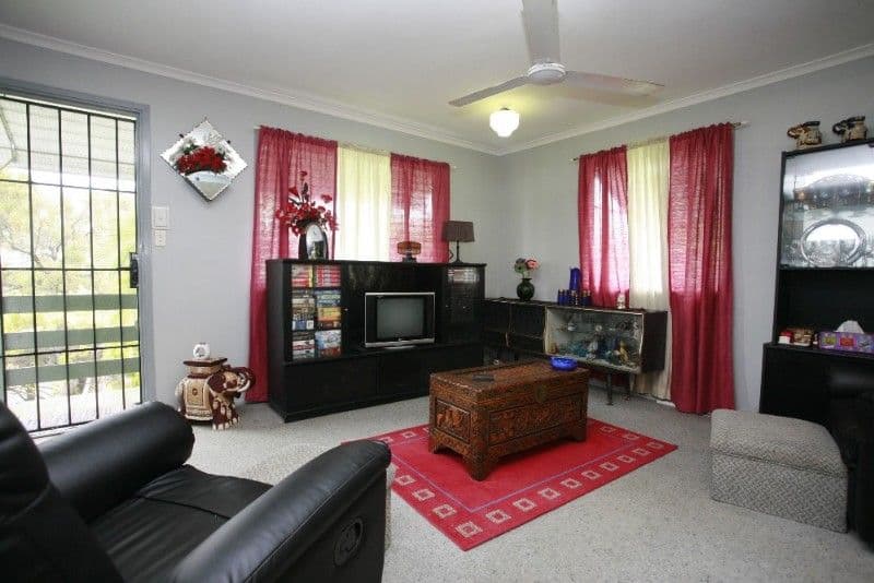 30 Hasson Street, KIRWAN QLD 4817, Kirwan - Thumbnail 2
