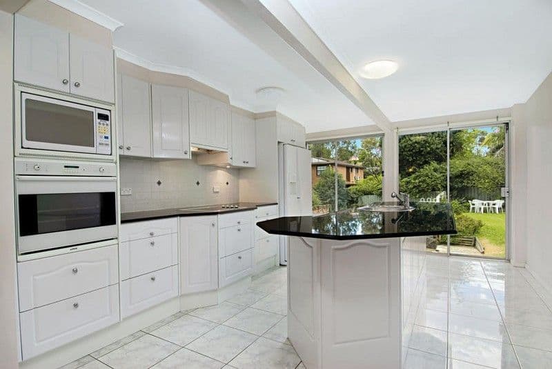 25 Rondelay Drive, CASTLE HILL NSW 2154, Castle Hill - Thumbnail 3