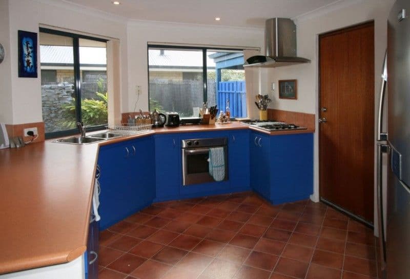 46 Myerson Crescent, MAIDA VALE WA 6057, Maida Vale - Thumbnail 2