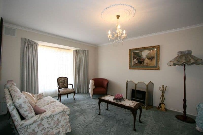 5 Torrens, LOXTON SA 5333, Loxton - Thumbnail 2