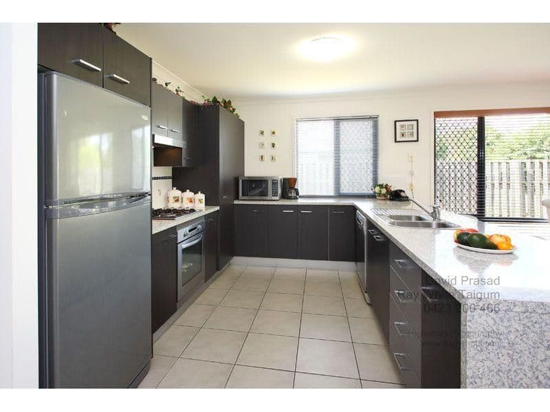 53 Macaranga Crescent, CARSELDINE QLD 4034, Carseldine - Thumbnail 3