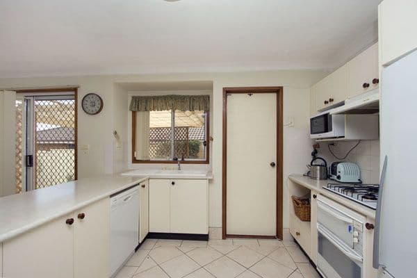 13 Strawberry Way, GLENWOOD NSW 2768, Glenwood - Thumbnail 7