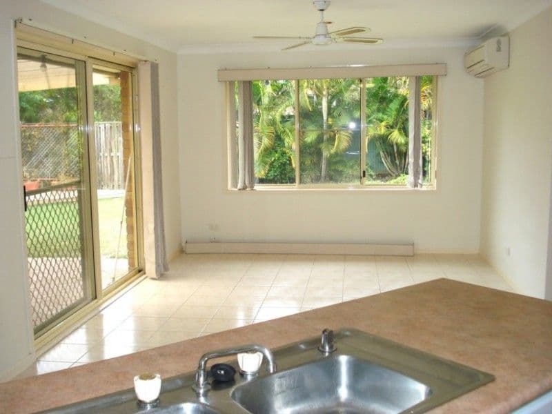 11 Pineneedle Court, OXENFORD QLD 4210, Oxenford - Image 1