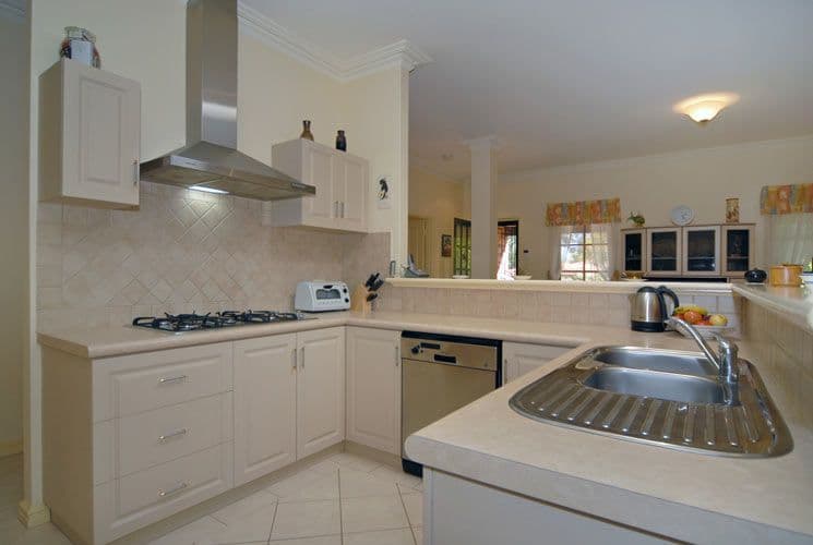 1 Central Road, KALAMUNDA WA 6076, Kalamunda - Thumbnail 8