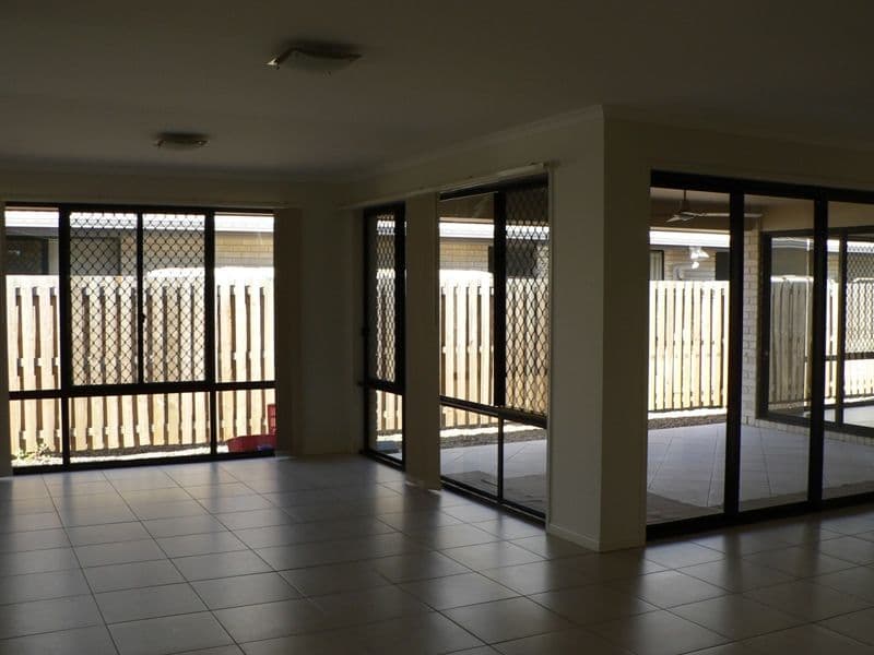 41 Chilton Street, SUNNYBANK HILLS QLD 4109, Sunnybank Hills - Thumbnail 4