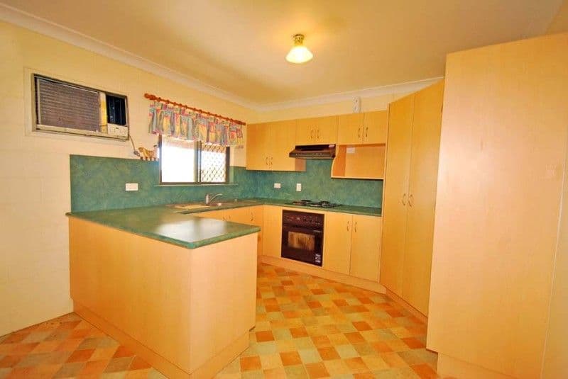 12 Carroll Lane, BOULDERCOMBE QLD 4702, Bouldercombe - Thumbnail 3