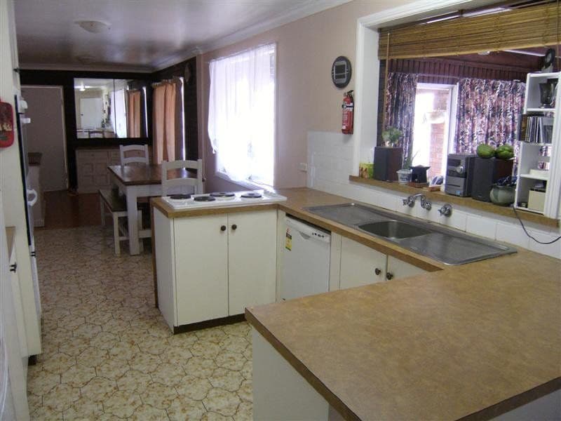 1 Sommerville Place, DUBBO NSW 2830, Dubbo - Thumbnail 5