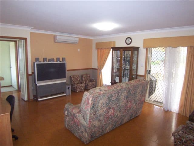 11  Hanna Court, WESTBROOK QLD 4350, Westbrook - Thumbnail 4