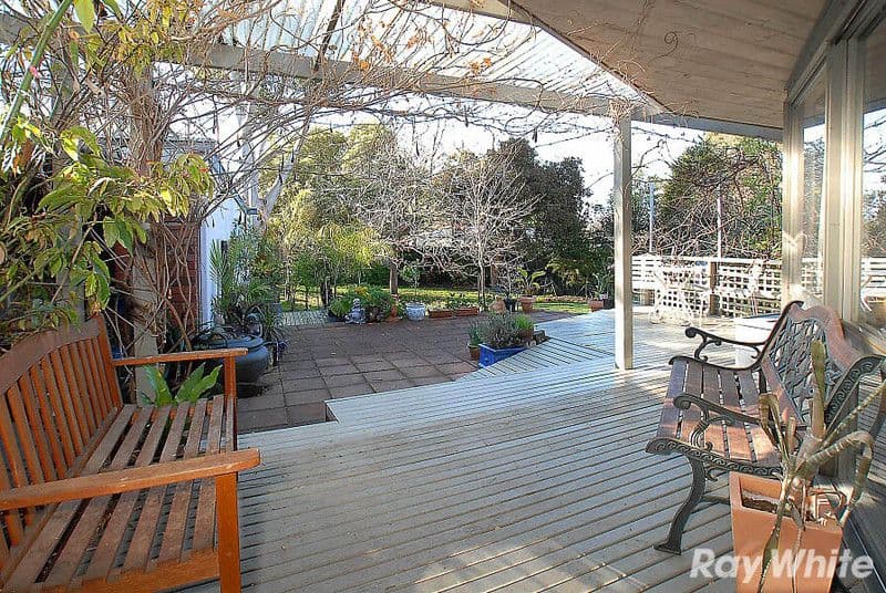 18  Lloyd Street, KNOXFIELD VIC 3180, Knoxfield - Thumbnail 5