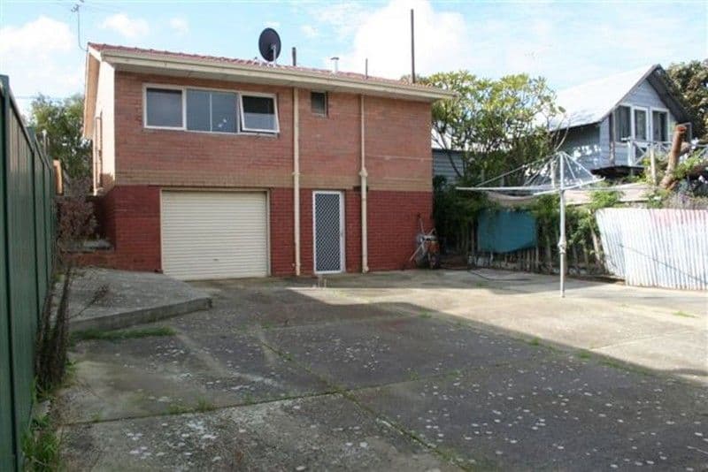 1 Reuben Street, BEACONSFIELD WA 6162, Beaconsfield - Thumbnail 7