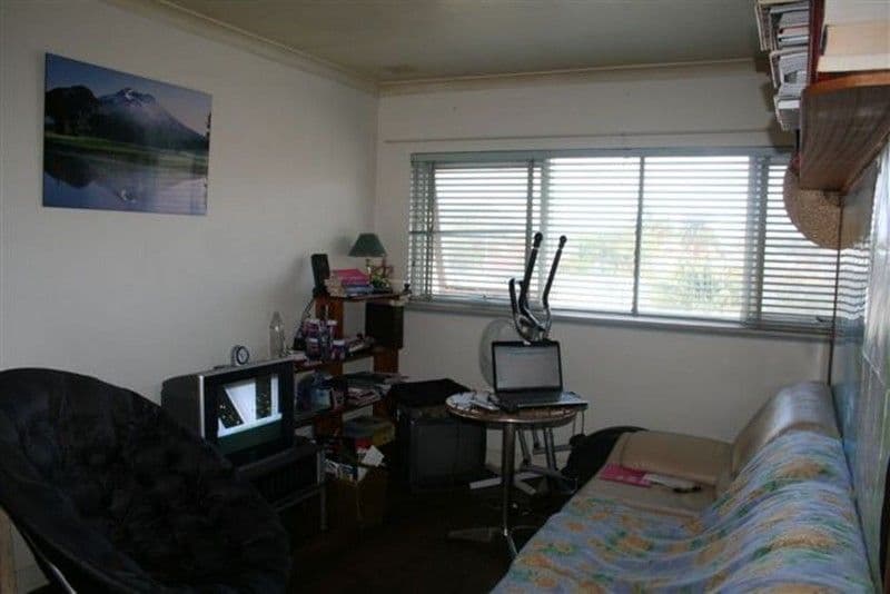 1 Reuben Street, BEACONSFIELD WA 6162, Beaconsfield - Thumbnail 5