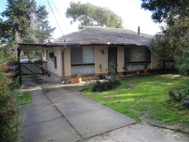 6  Derwent Cresent, BANKSIA PARK SA 5091, Banksia Park - Image 1