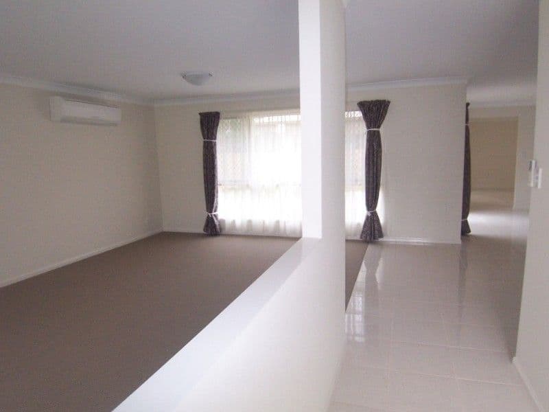 1 Oakwood Road, WARNER QLD 4500, Warner - Thumbnail 3